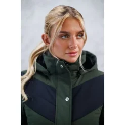 Harcour Parka Jarnac Dames Khaki -Pikeur || Cavallo || Dublin Verkoopwinkel harcour jarnac kaki site2.75289e