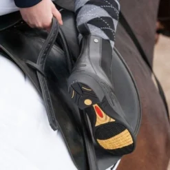 Suedwind Jodhpur Ultima Front Zip Black -Pikeur || Cavallo || Dublin Verkoopwinkel suedwind suedwind boston ultima frontzip schwarz black reit stiefel leder schuh leather boot 10120110 07 600x600.3cc4c1